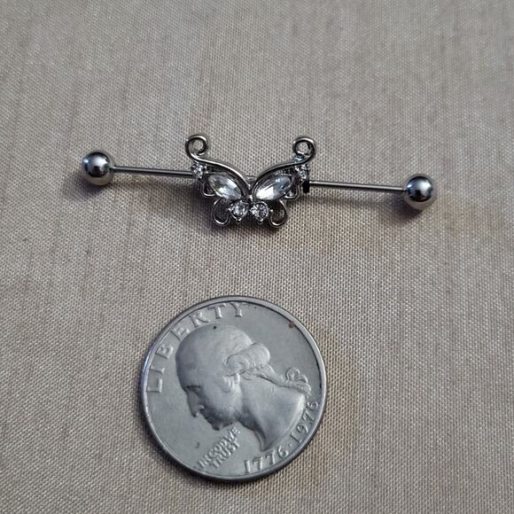 Stainless steel crystal butterfly industrial ear piercing - Picture 2 of 3